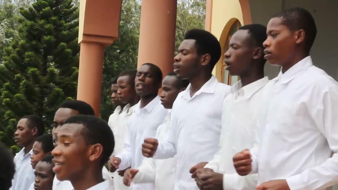 TEMBEA NAMI BWANA YESU