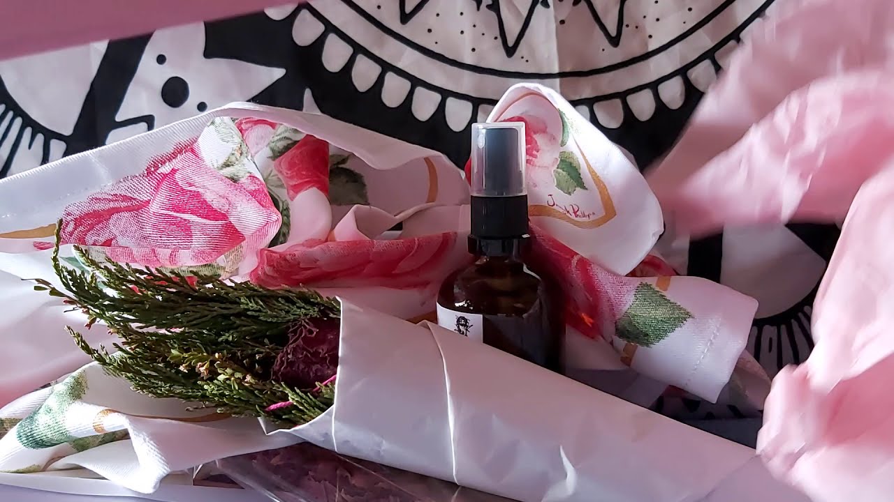 Hearth Witch - Subscription Box Unboxing