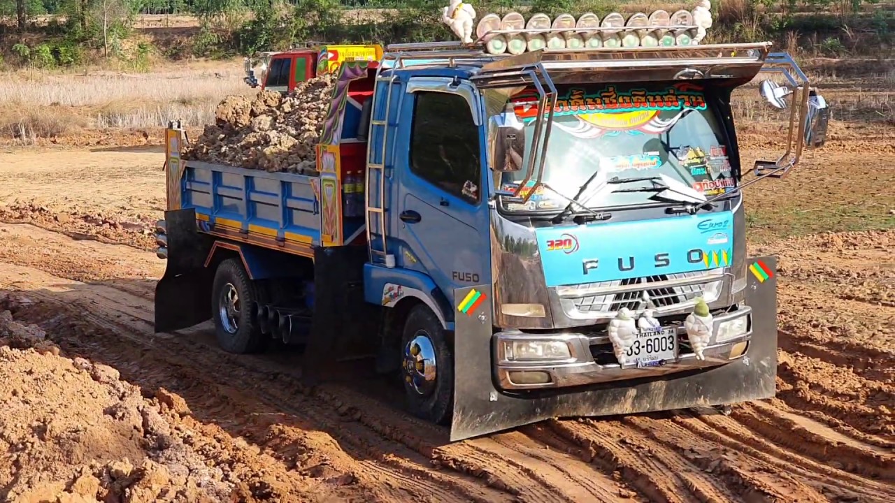 พี่อั้มเจองานนี้ถึงกับยกล้อ Dump Truck Excavator
