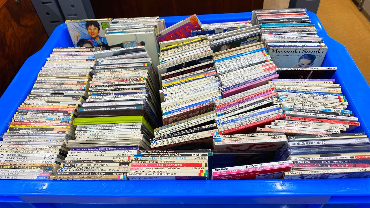 ハードオフでジャンクなお買い物8cmシングルCDやLD,VHS【リサイクルショップ巡り】thrifting reselling retro Japan