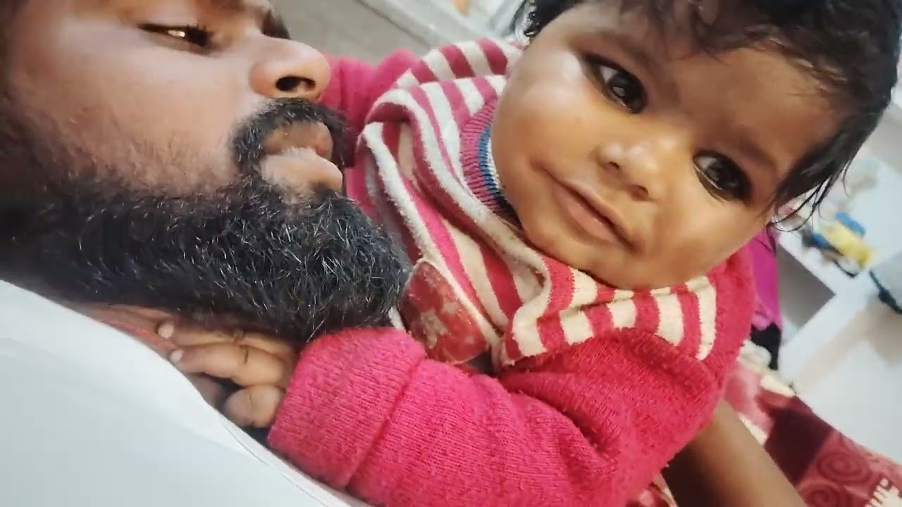 अभी से ही बाबू झगड़ा कर रहा है अपने पप्पा से 😲😳