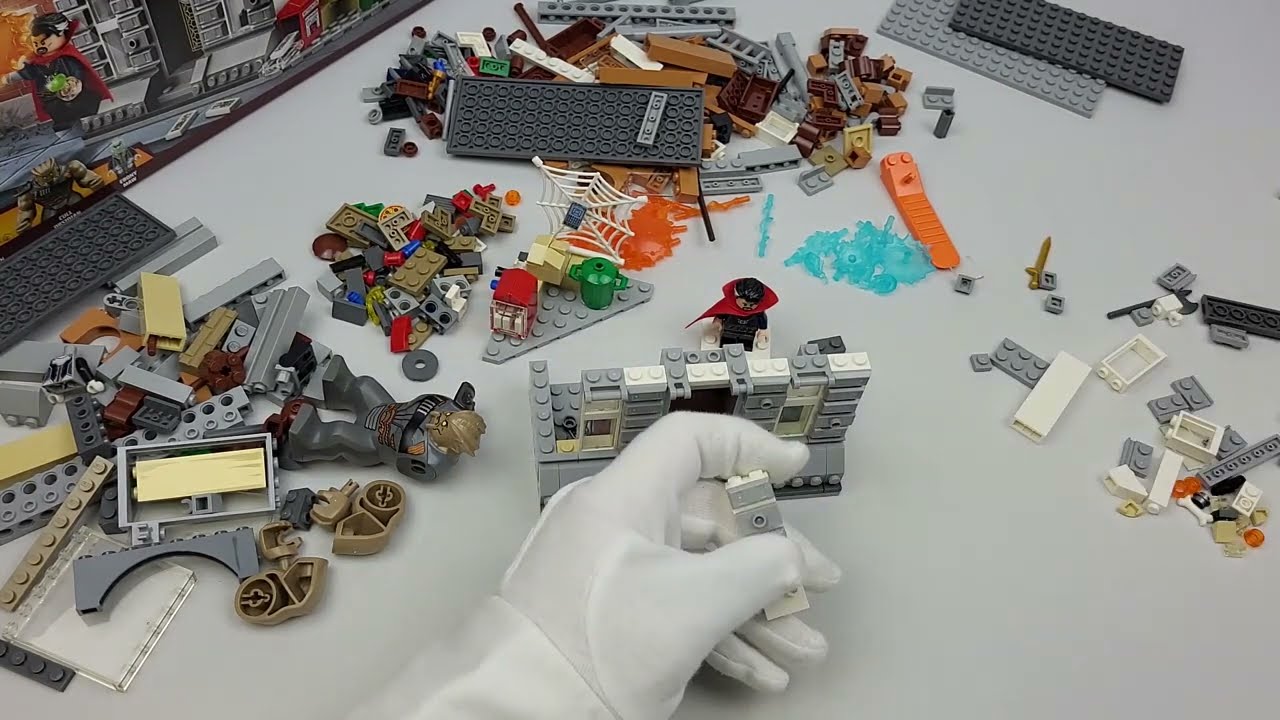 SetN378 Step2 76108 Lego The Sanctum Sanctorum Showdown