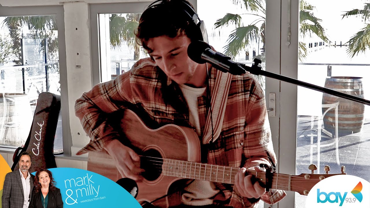 Taylor Henderson - Hurt Somebody