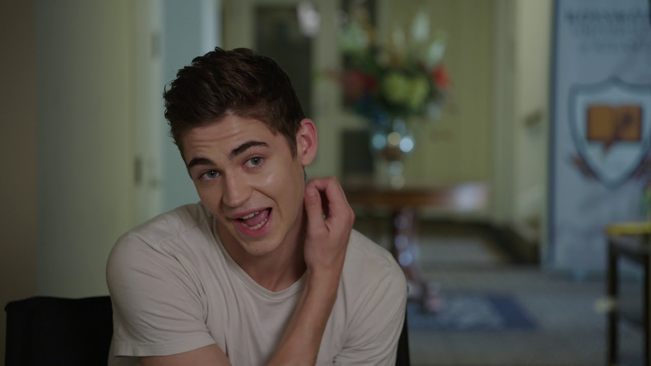 After - Itw Hero Fiennes Tiffin (official video)