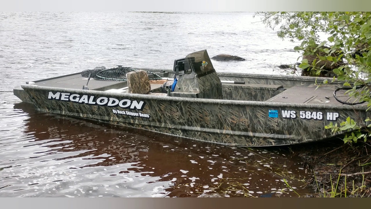 Megalodon the 215hp  jet jon running it's first rapids!