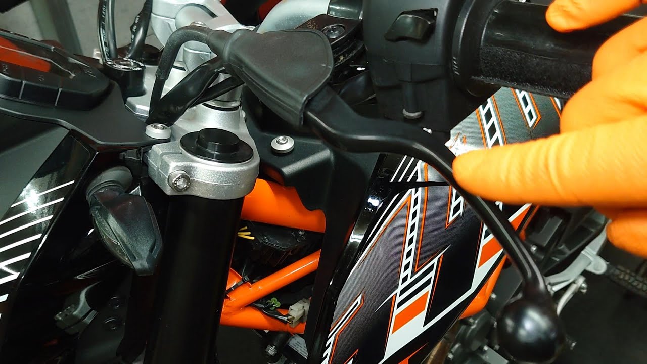 デュークのクラッチレバー取外し時の注意点  　KTM 125 200 250 390 DUKE　how to change clutch lever