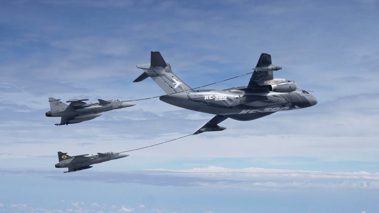 KC-390 Millennium and Gripen E successfully complete refueling certification flights