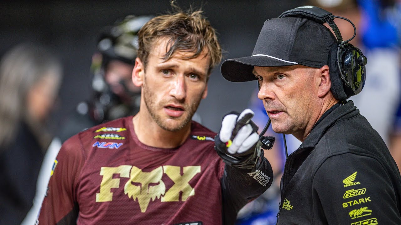 Inside the FIM World Supercross: The Race Manager&rsquo;s Perspective