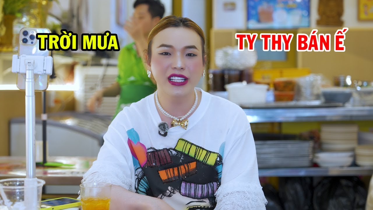 Trời mưa, Ty Thy bán ế - Ty Thy Vlog Gỏi đu đủ