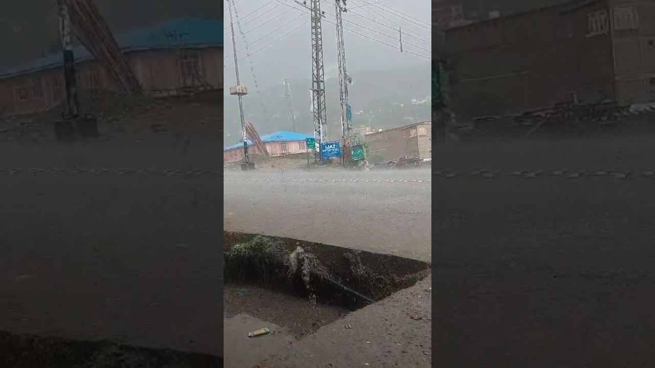 😱heavy rain in upper dir kpk #youtube #showninfeed #foryou #youtubeshort #youtube #foryou #youtube