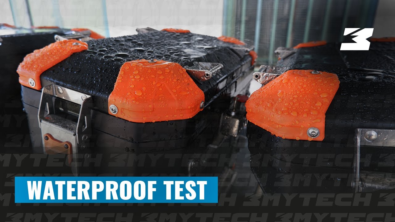 Test Waterproof gamma bagagli MODEL-X - Accessori Moto [MYTECH]