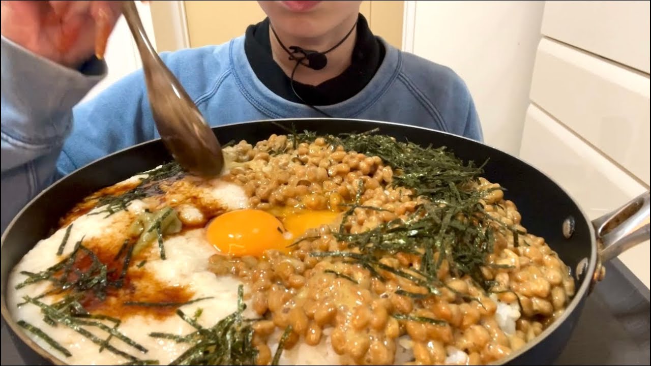 【ASMR，咀嚼音】Grated Yam and Natto Rice Bowl！とろろ納豆ご飯！