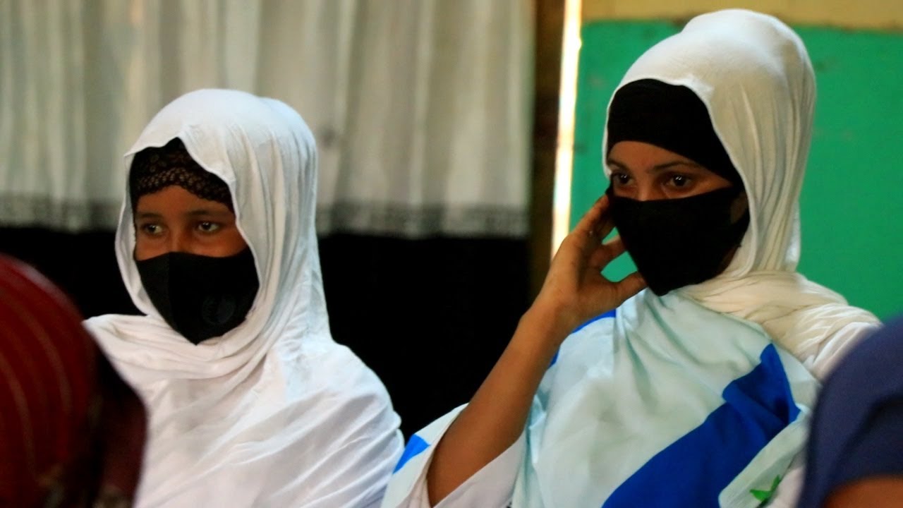 Maamulka Degmada Cadaado ayaa Cadaado ka furay kulan laagu baranayo dhismaha Golaha Degaanka.