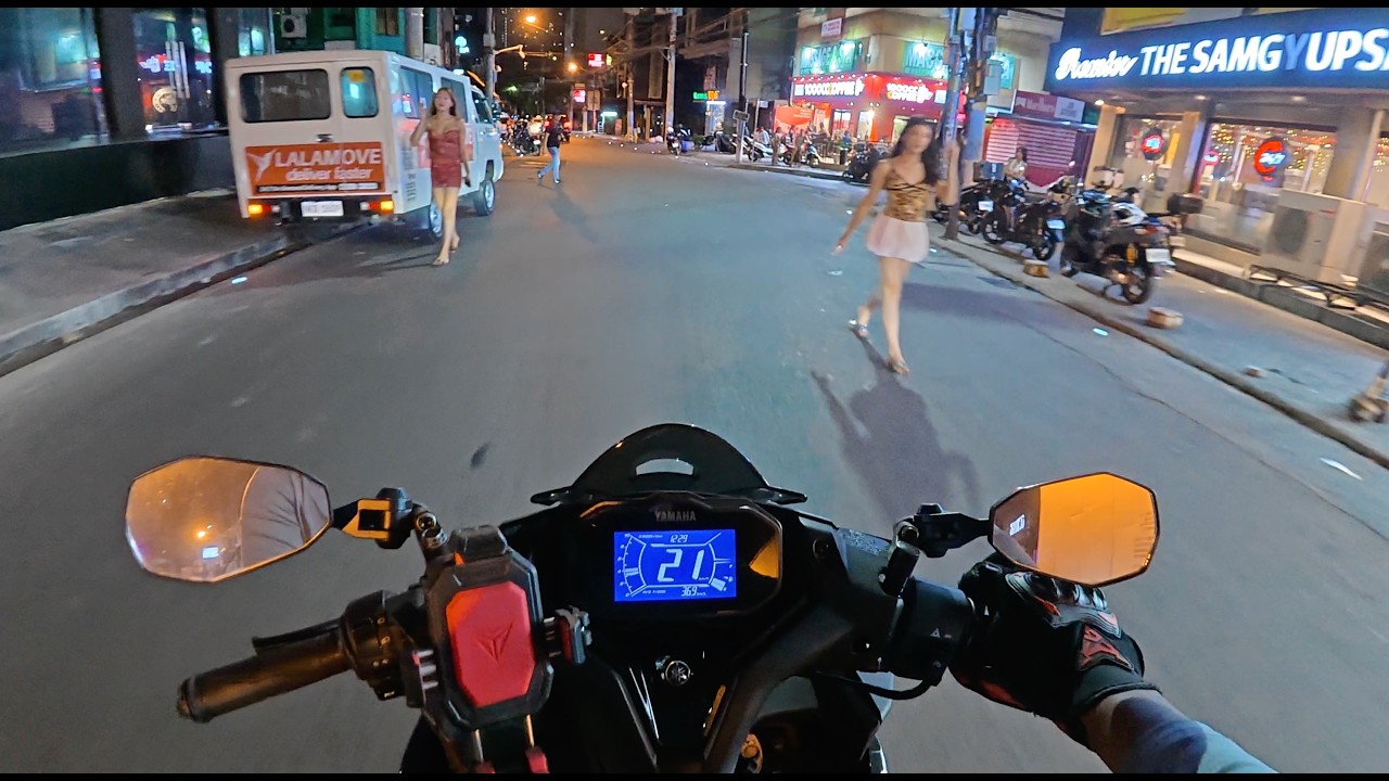 Yamaha Aerox V3 POV | Red Light District Pass By | Makati Manila 🇵🇭 (No Talking)