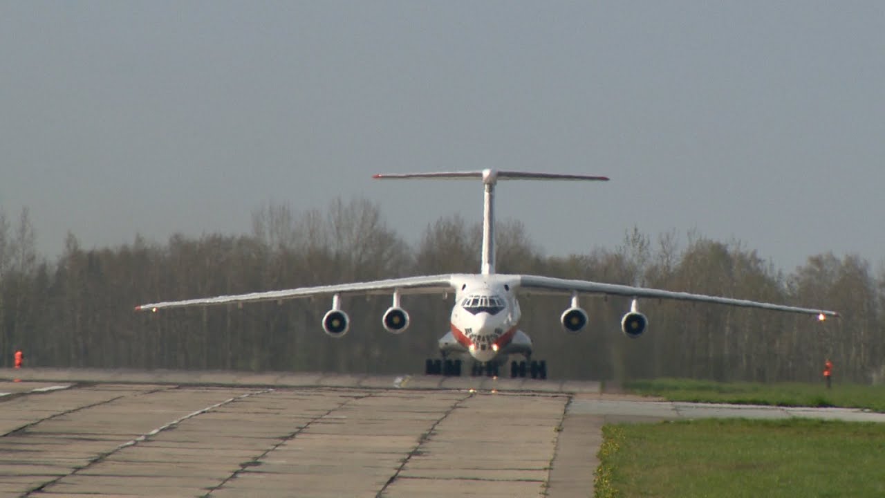 Авиабаза с характером
