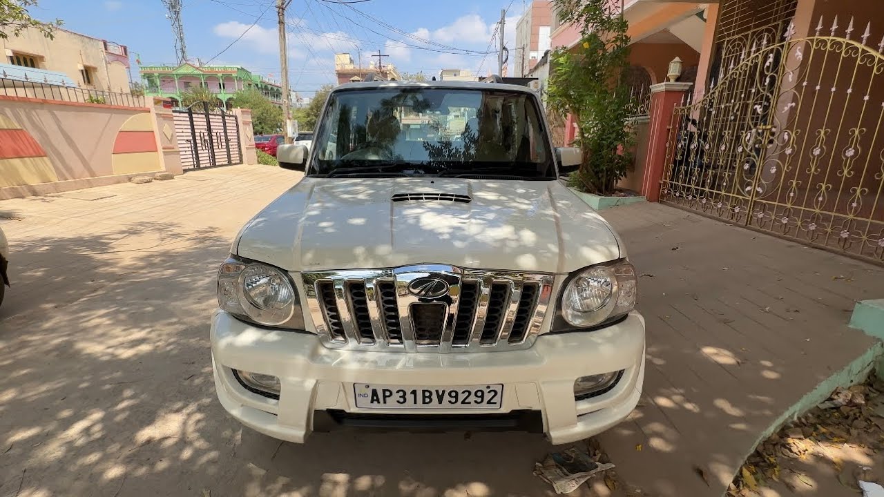 SCORPIO VLX MODEL 2012(8328186215) INVOICE OWNER SHOWROOM TRACK INSURANCE NO PRICE 4.5 FINALLY 4.3la