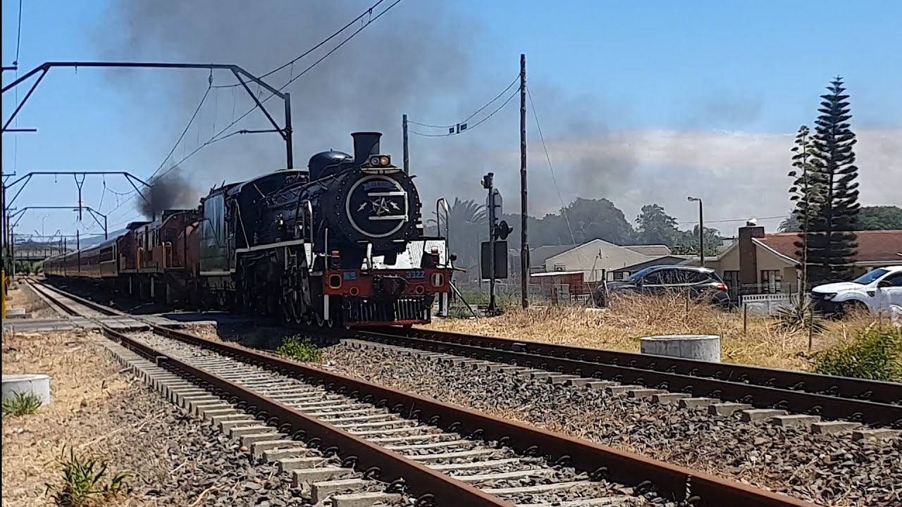 Trainspotting at Kuils River Again: Metrorail and Ceres Rail.