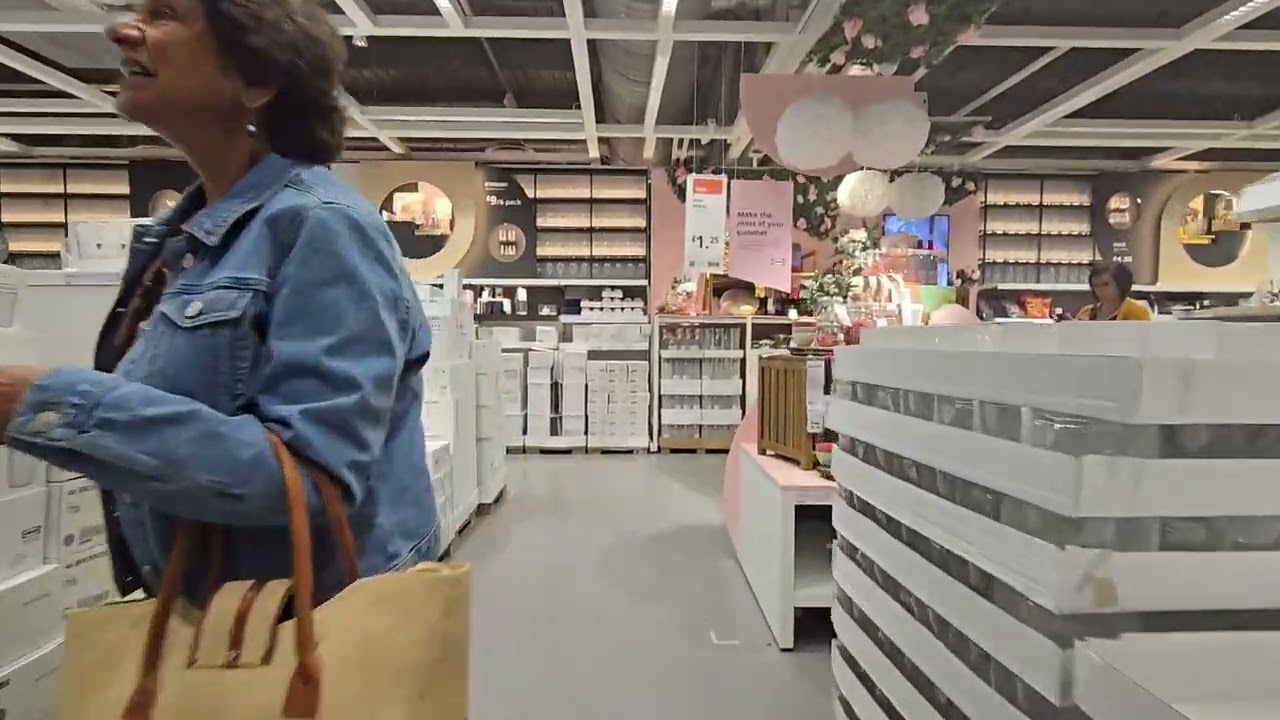 POV:  IKEA IN LAKESIDE || LONDON 
