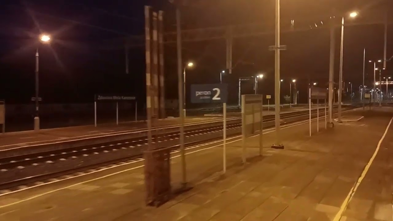 Przejazd przez Zduńską Wolę Karsznice z okna pociągu TLK 