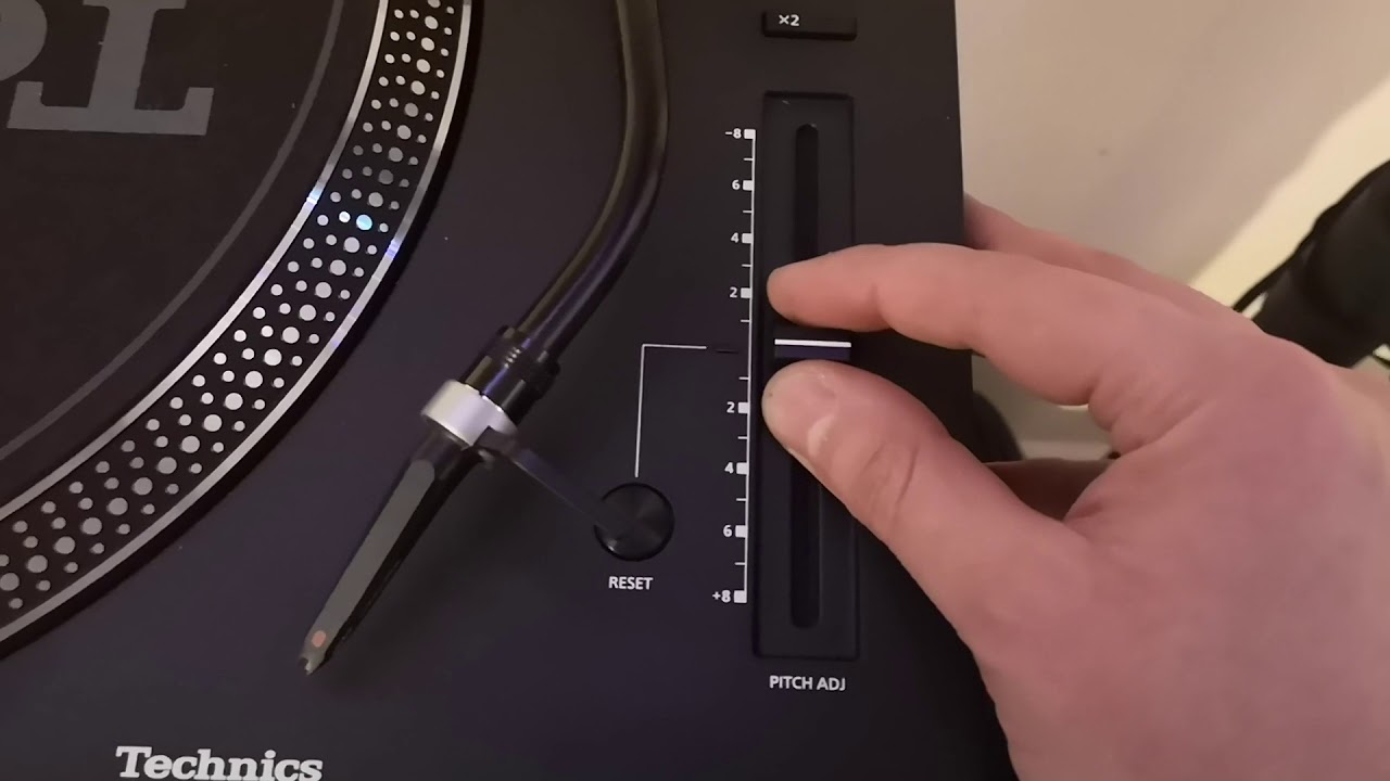 Technics SL-1210MK7 против Reloop RP7000MK2 — абсолютно честный обзор