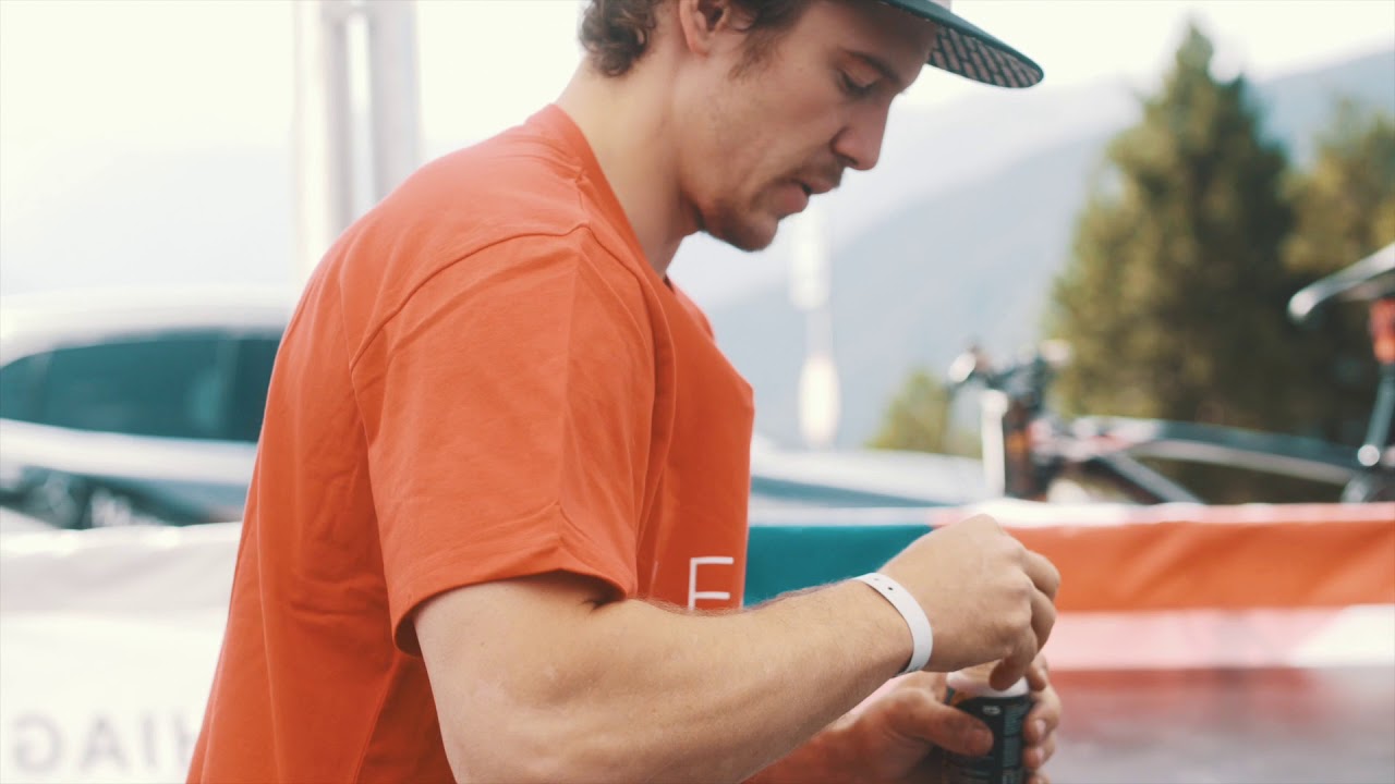 How to Install New OKO Magic Milk™ Hi-Fibre Race tyre sealant