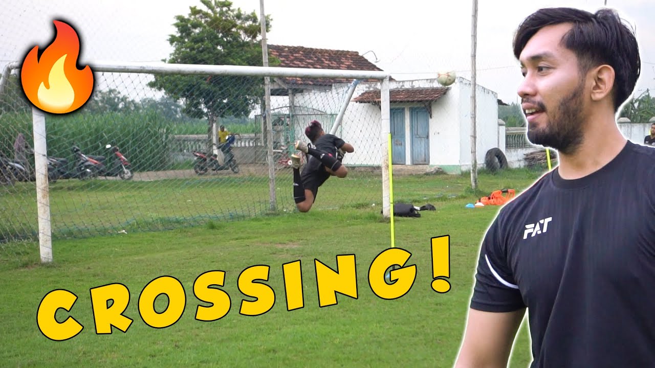 KIPER LIGA 2 TERGILA!! BOLA CROSSING KAYA GINI DI FLYING!!😱