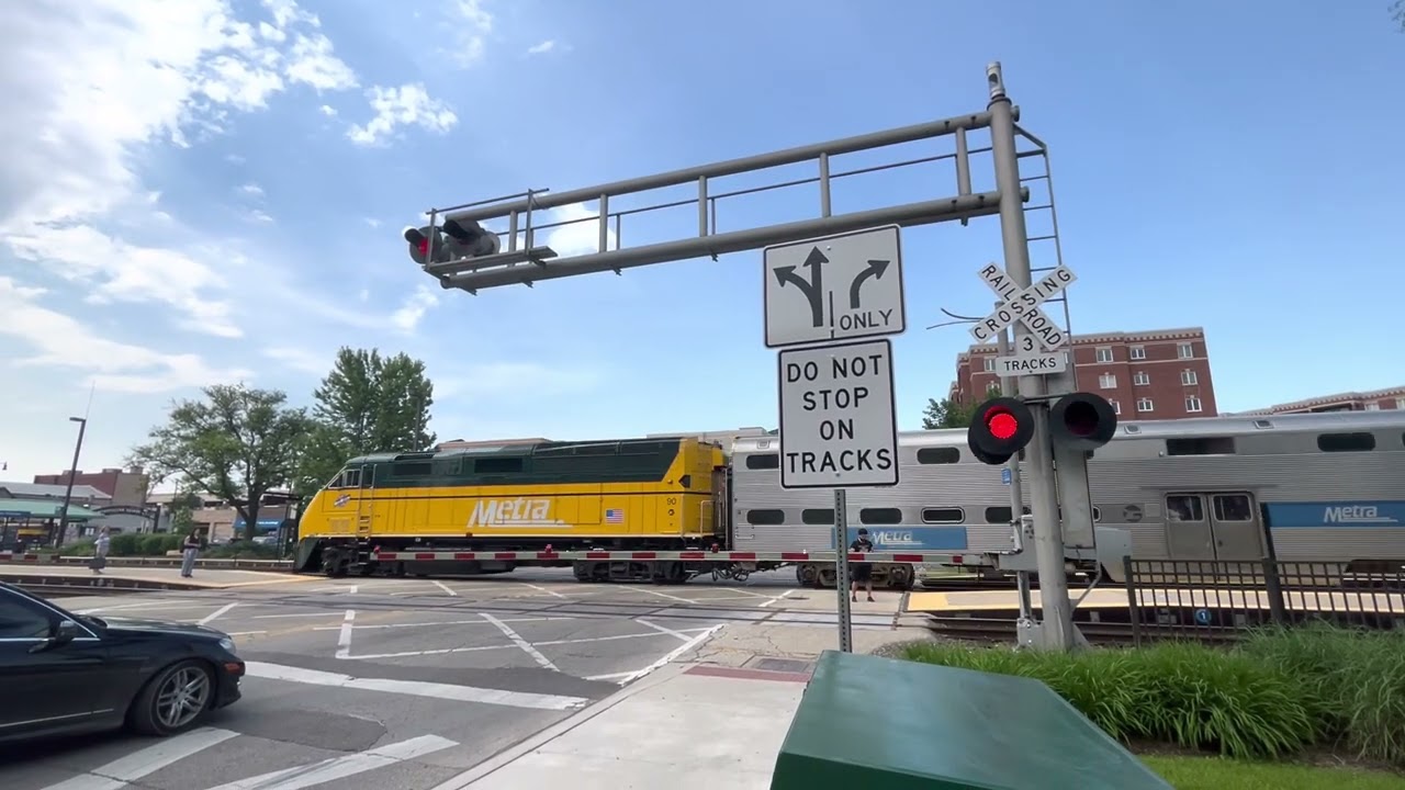 Pearson St Railroad Crossing | Des Plaines, IL | 6/1/23