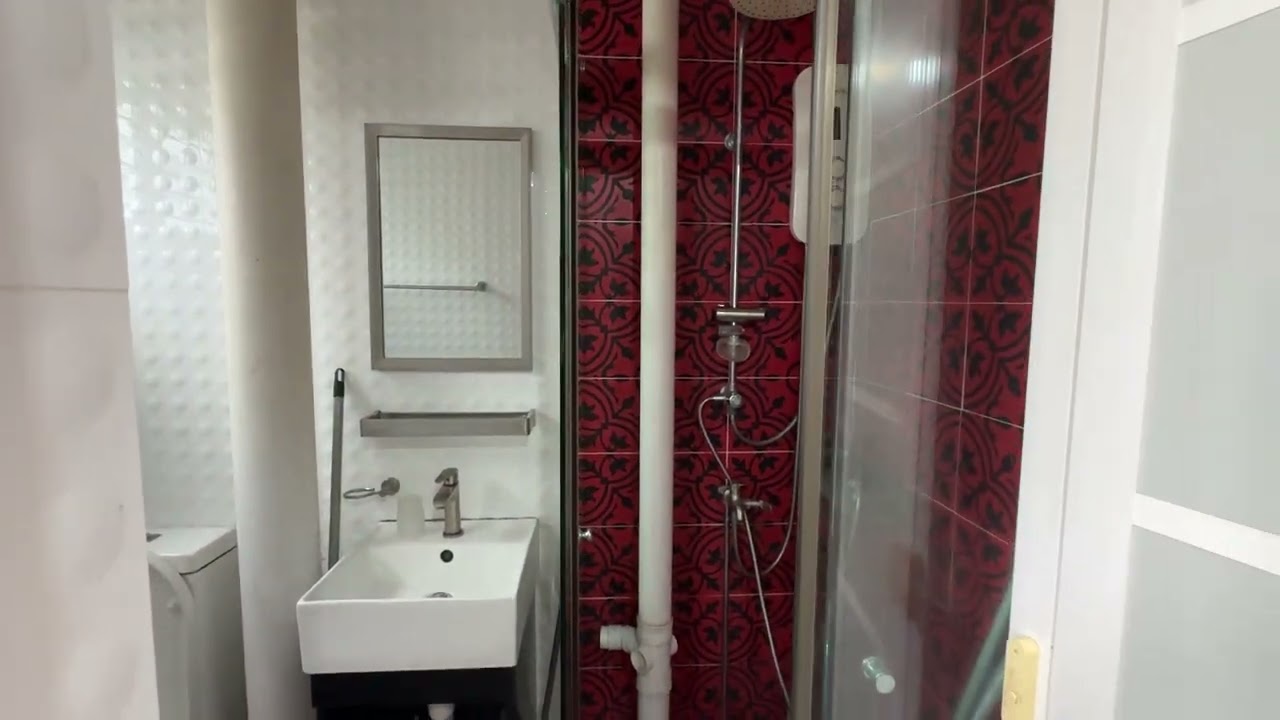 3 Bedroom HDB unit for Rent Near Changi buisness park 
