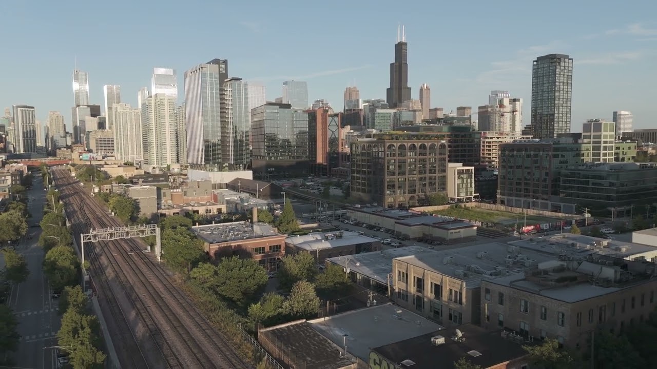 When House Music Meets the Chicago Skyline