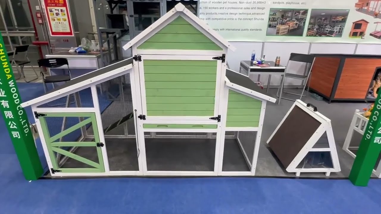 Factory Supply Eco-Friendly Outdoor Waterproof Wooden Chicken Coop Hen House