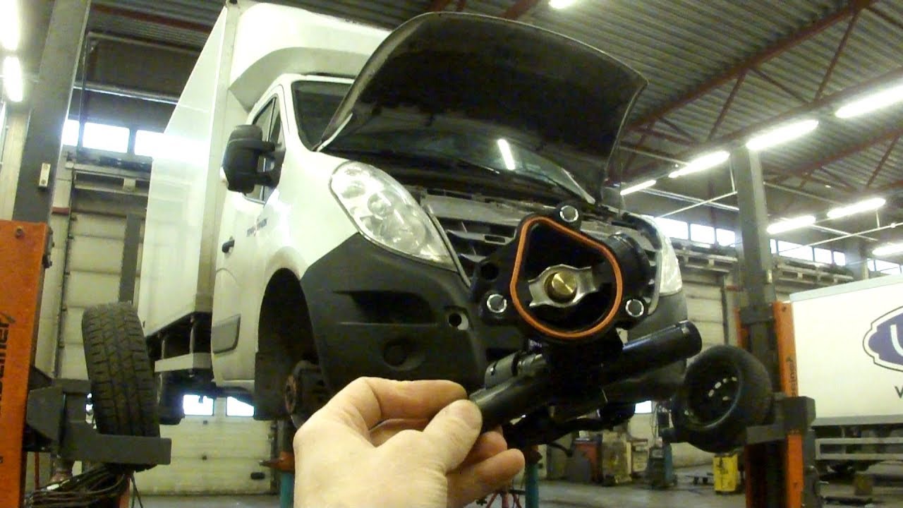 Замена термостата Renault Master 3 Thermostat replacement