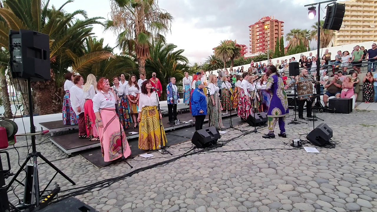 He Lives In You (The Lion King/ El Rey Leon) - Latonius Gospel Choir