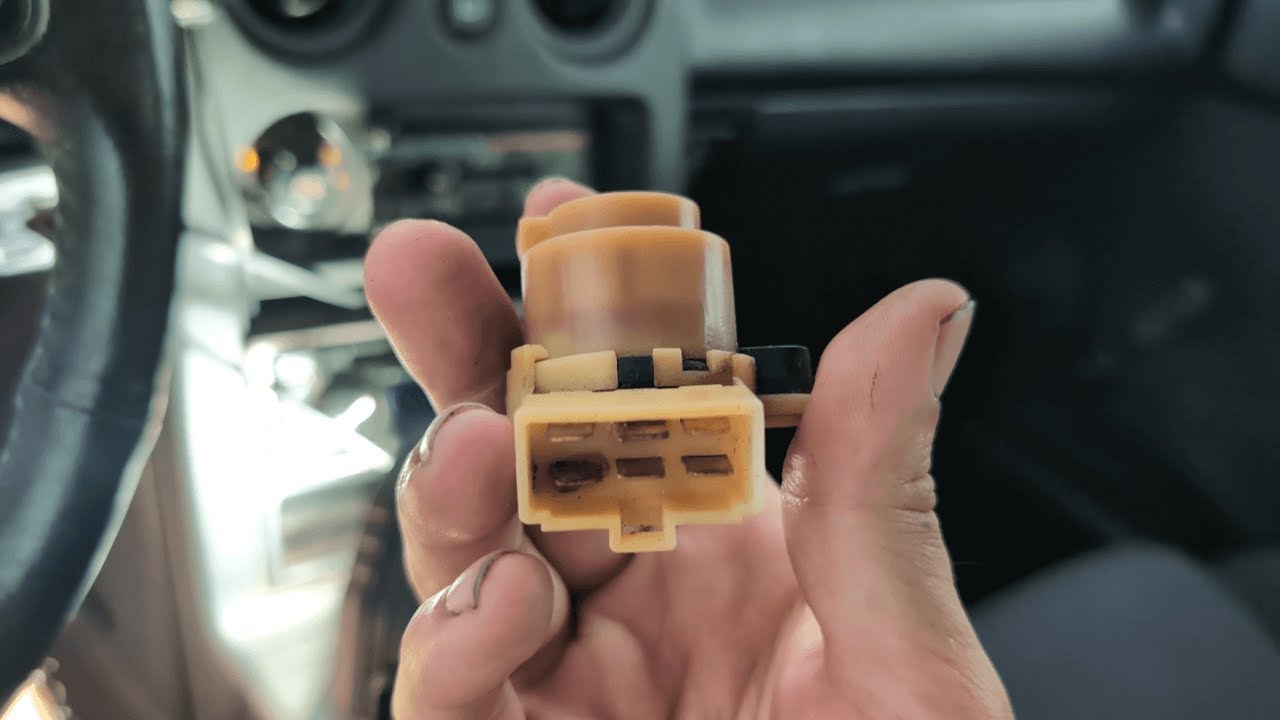 Ignition Switch and Wire Pigtail Replacement 1995 Mazda Miata MX-5 NA8