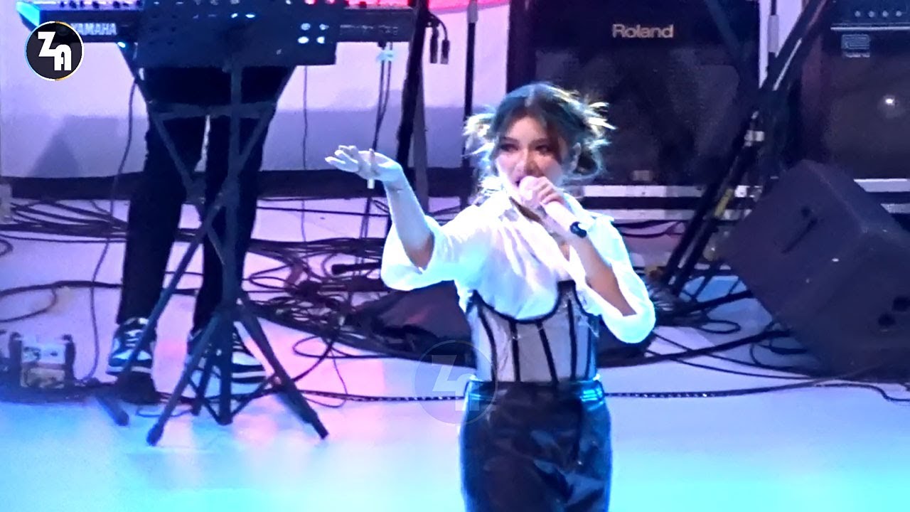 TIARA ANDINI - Bahaya, Live At FIN Expo 2022