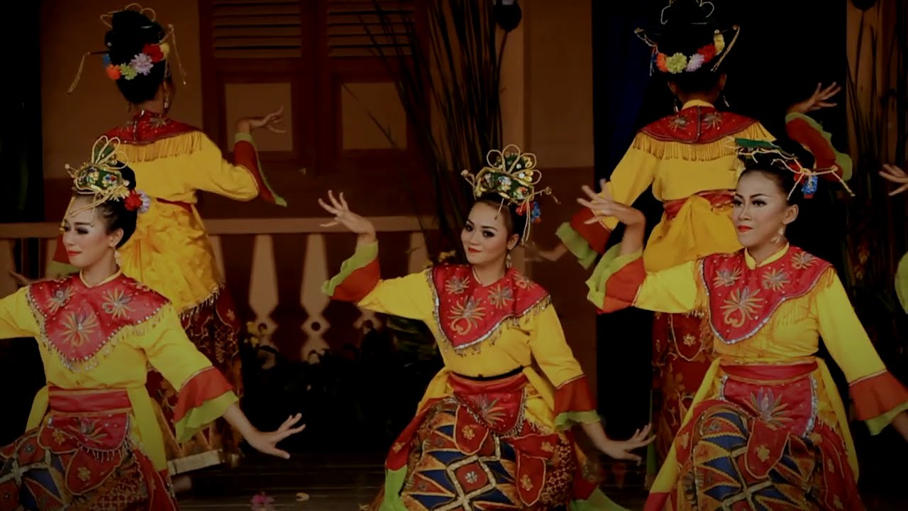 Tari Nandak Ganjen (TMII 2015)