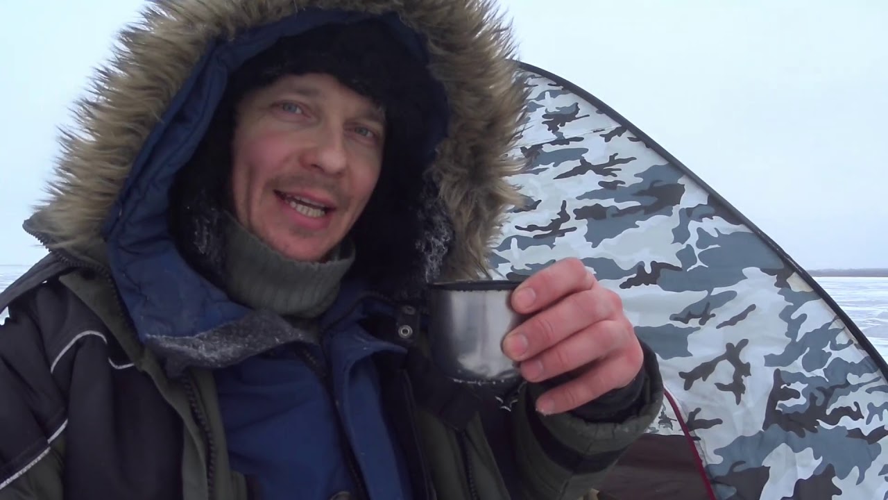 Корюшка на финском заливе!Порт Бронка! Бешенный клёв корюшки в глухозимье!