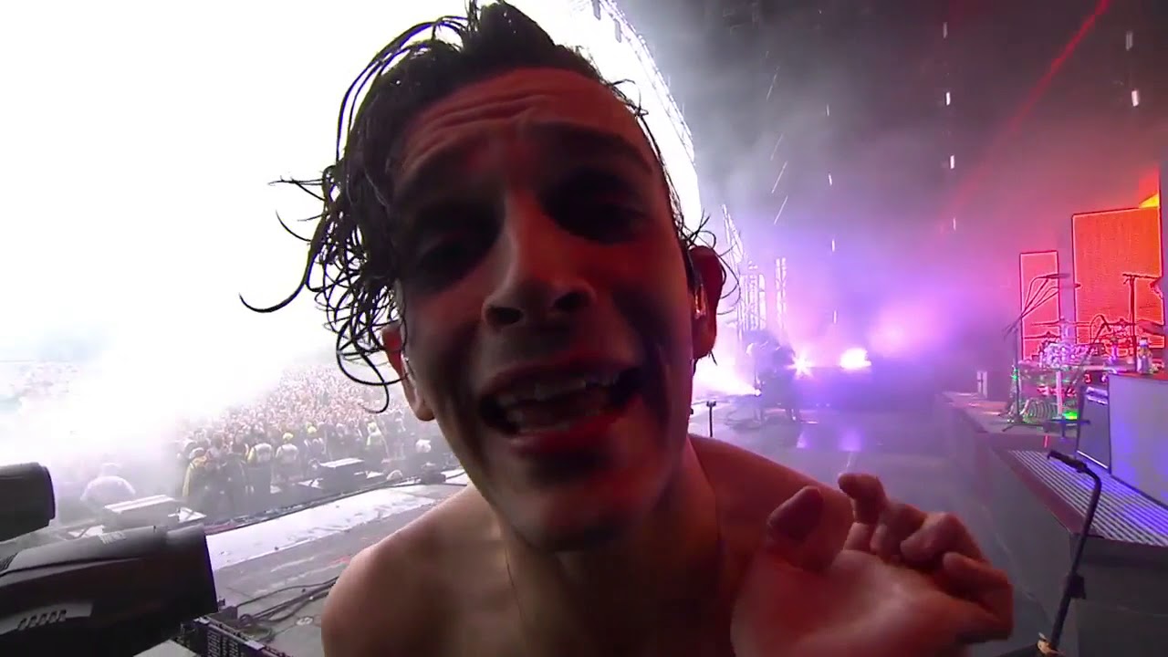 The 1975: Loving Someone - Live at TRNSMT Festival