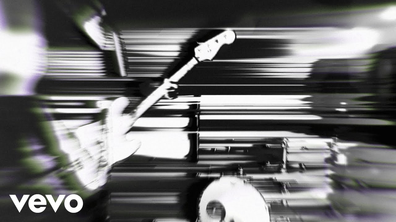 Taipei Houston - The Middle (Official Music Video)