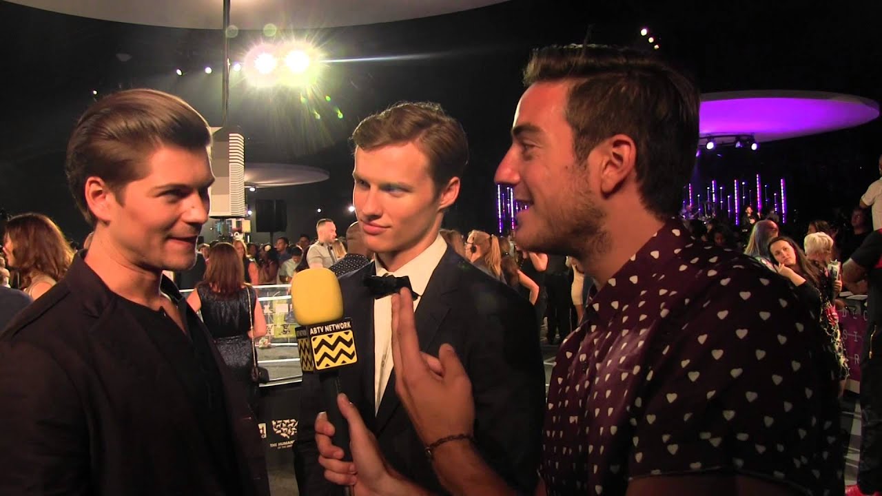 Amadeus Serafini & Connor Weil @ 2015 MTV VIDEO MUSIC AWARDS  | AfterBuzzTV