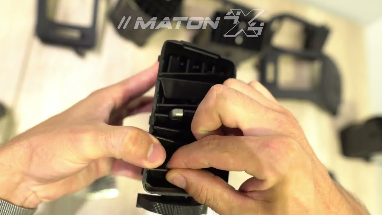 Desmontando o Difusor de Ar da Pajero Full para instalação de novas Hastes Maton 4X4 (Vídeo Parte 1)