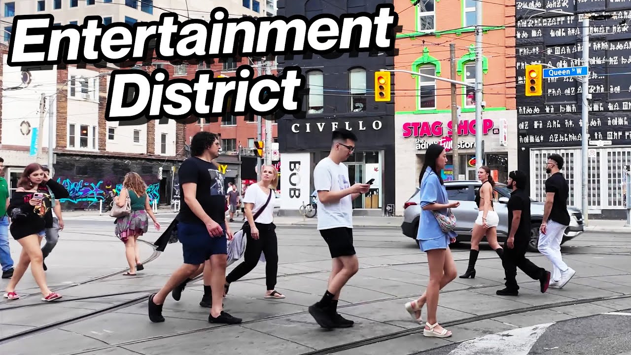 Downtown Toronto Friday Evening Entertainment District walk (Aug 2025)