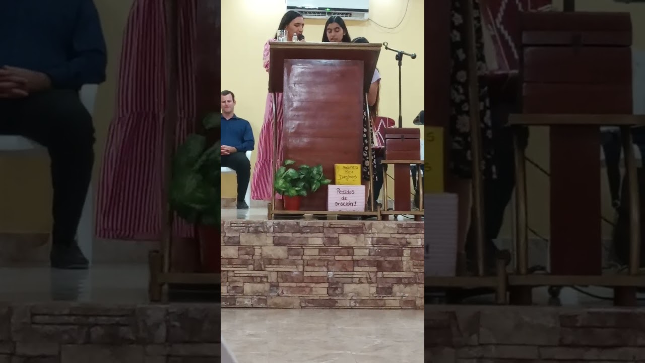 Busca a Dios = Marina Estincol y sus hijas 