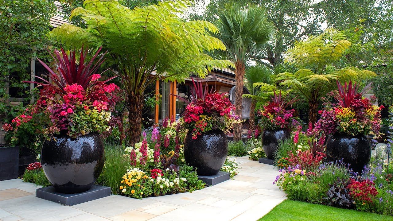 Patio Oasis Ideas 2025: Design Your Patio with Cool Oasis Vibes
