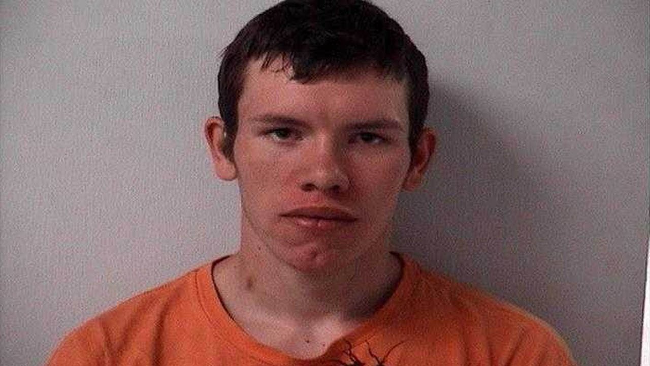 Teen charged with impersonating firefighter