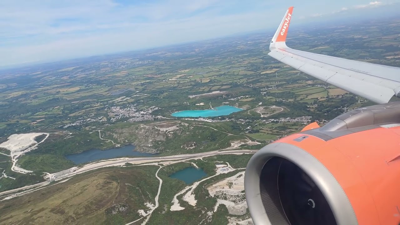 EasyJet Airbus A320NEO Engine view scenic arrival into Newquay Airport