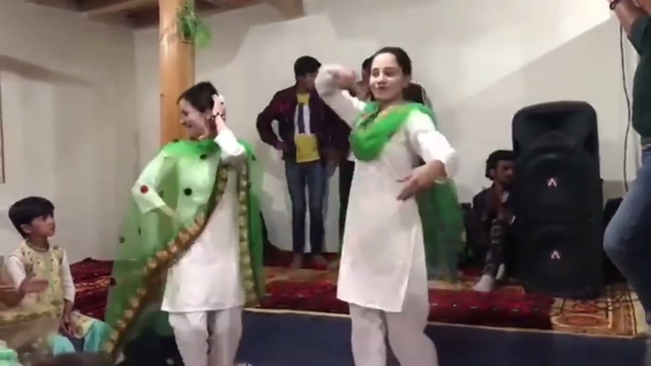 Hunza girls Beautiful Dance  || Gilgitbaltistan Culture dance 