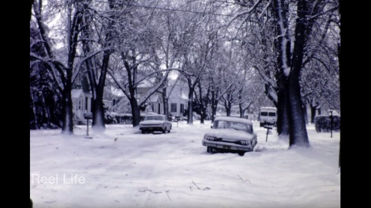 1971, Winter, snow and ice, a lovely winter day, York Pa USA