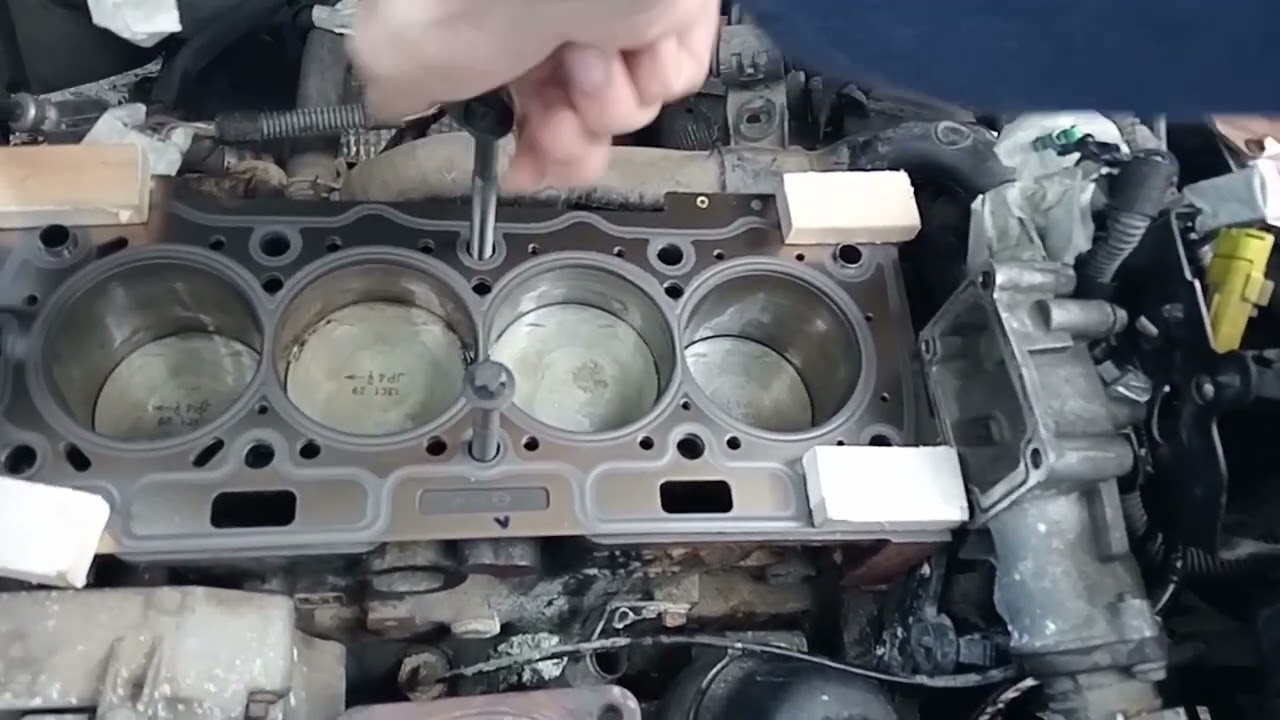 Peugeot 307: TU5JP4 Cylinder head prt120 Collider head and block marriage. DIYChannel&Music
