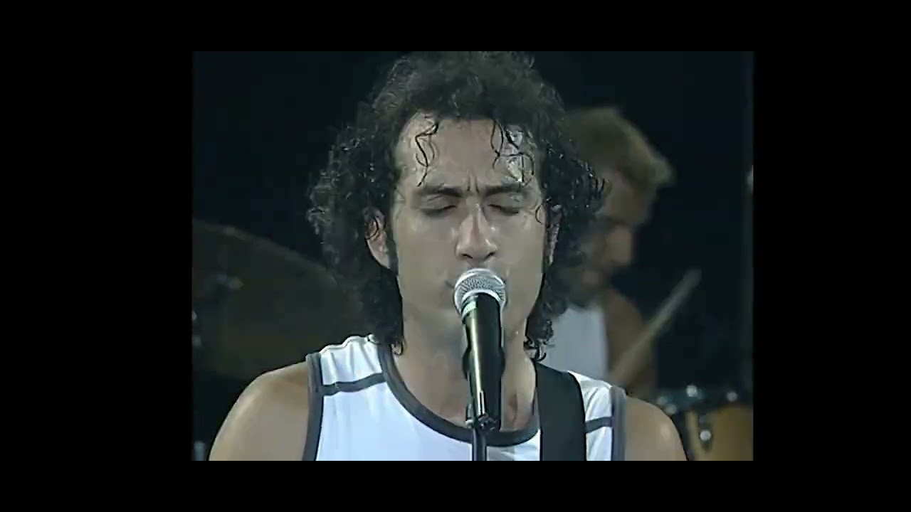 Rumeli Hisarı Konserleri (2002)  Kıraç-Gidiyorum