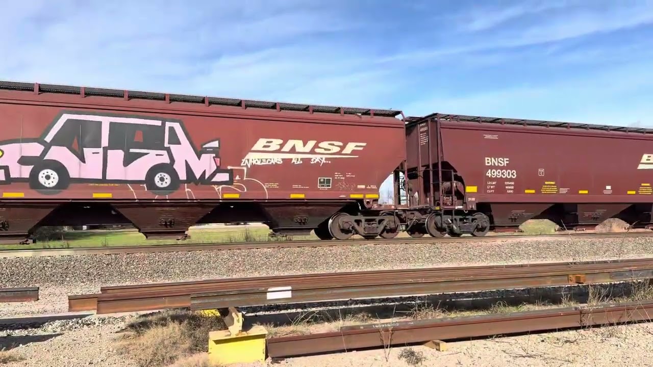 Southbound BNSF grain train 12/19/25